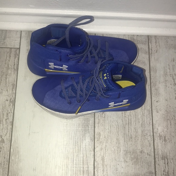 UNDER ARMOUR- Stephen Curry basketball shoes - Picture 4 of 4